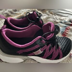 Rykä Sport Water Shoes: Woman’s 10, NWOT